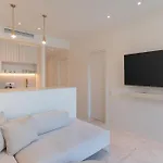 Hills 8
