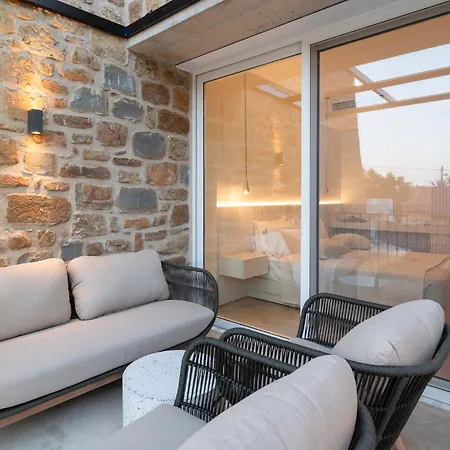 Apartament Hills 8 *