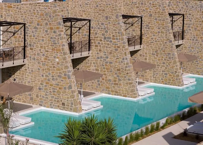 Hills 8 Γιάλοβα